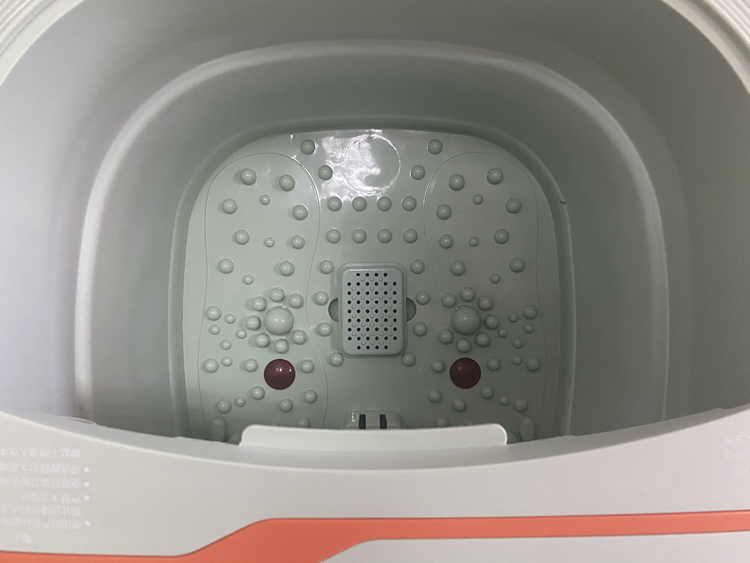 Electric foot bath